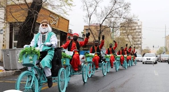 کارناوال نوروزی در تهران 8 کارناوال نوروزی در تهران
