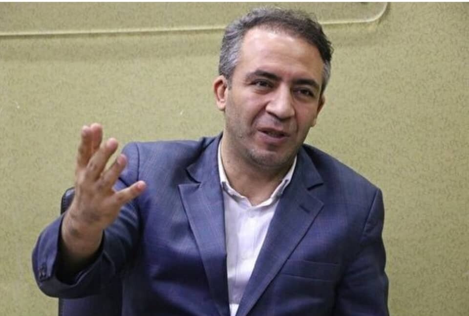هشدار سنگین یک اقتصاددان به ورود اقتصاد ایران به مرحله خطرناک/ شقاقی: هیچکس دلار بازار آزاد را گردن نمیگیرد 1 هشدار سنگین یک اقتصاددان به ورود اقتصاد ایران به مرحله خطرناک/ شقاقی: هیچکس دلار بازار آزاد را گردن نمیگیرد