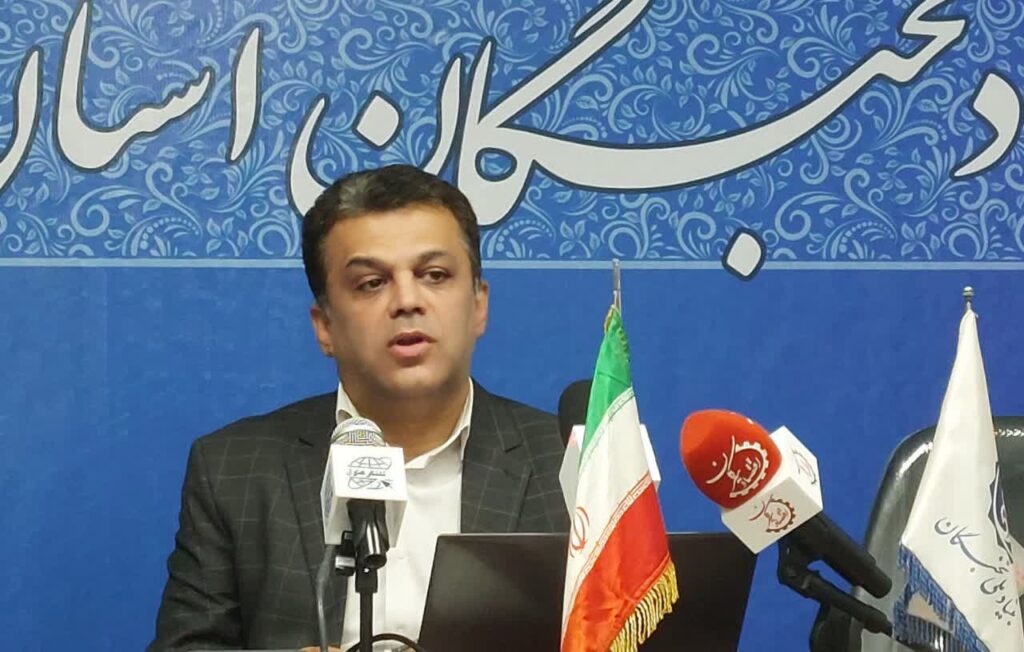 گلستان در چالش حفظ نخبگان؛ بیکاری صدها استعداد و افزایش روند مهاجرت 1 گلستان در چالش حفظ نخبگان؛ بیکاری صدها استعداد و افزایش روند مهاجرت