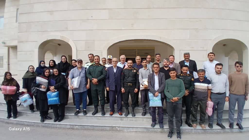 نشست خبری فرمانده انتظامی آق قلا باخبرنگاران و اصحاب رسانه بمناسبت هفته انتظامی 2 نشست خبری فرمانده انتظامی آق قلا باخبرنگاران و اصحاب رسانه بمناسبت هفته انتظامی
