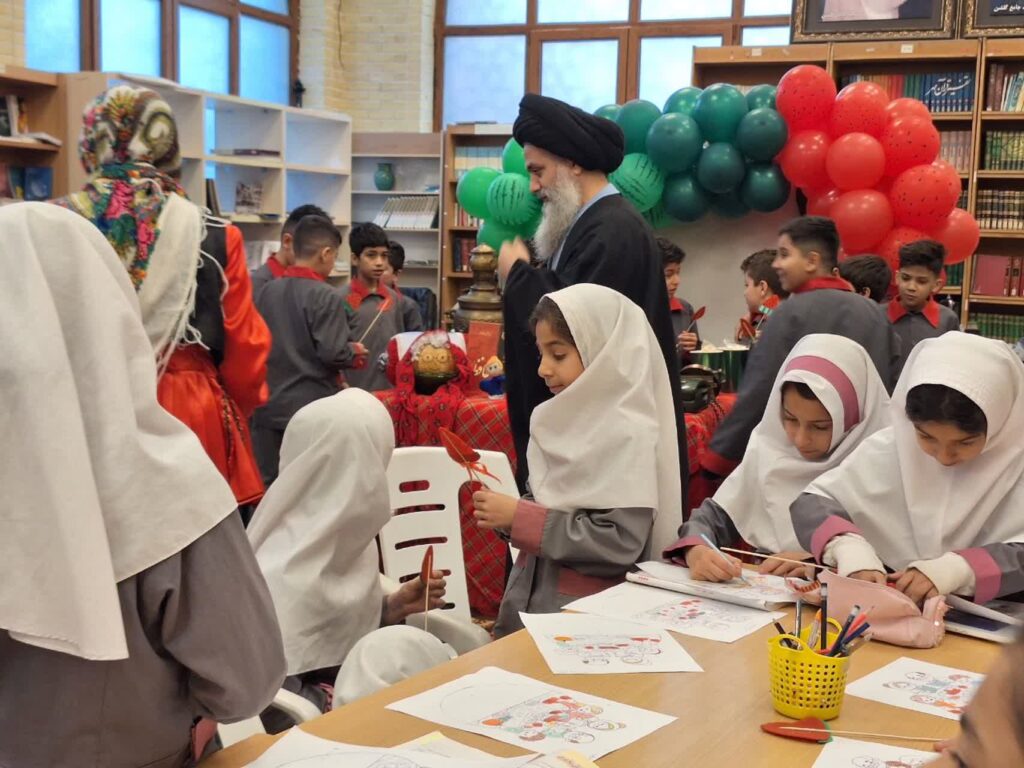 آموزش خارج از کلاس؛ تجربه مسجدگردی دانشآموزان در مسجد جامع گلشن 2 آموزش خارج از کلاس؛ تجربه مسجدگردی دانشآموزان در مسجد جامع گلشن